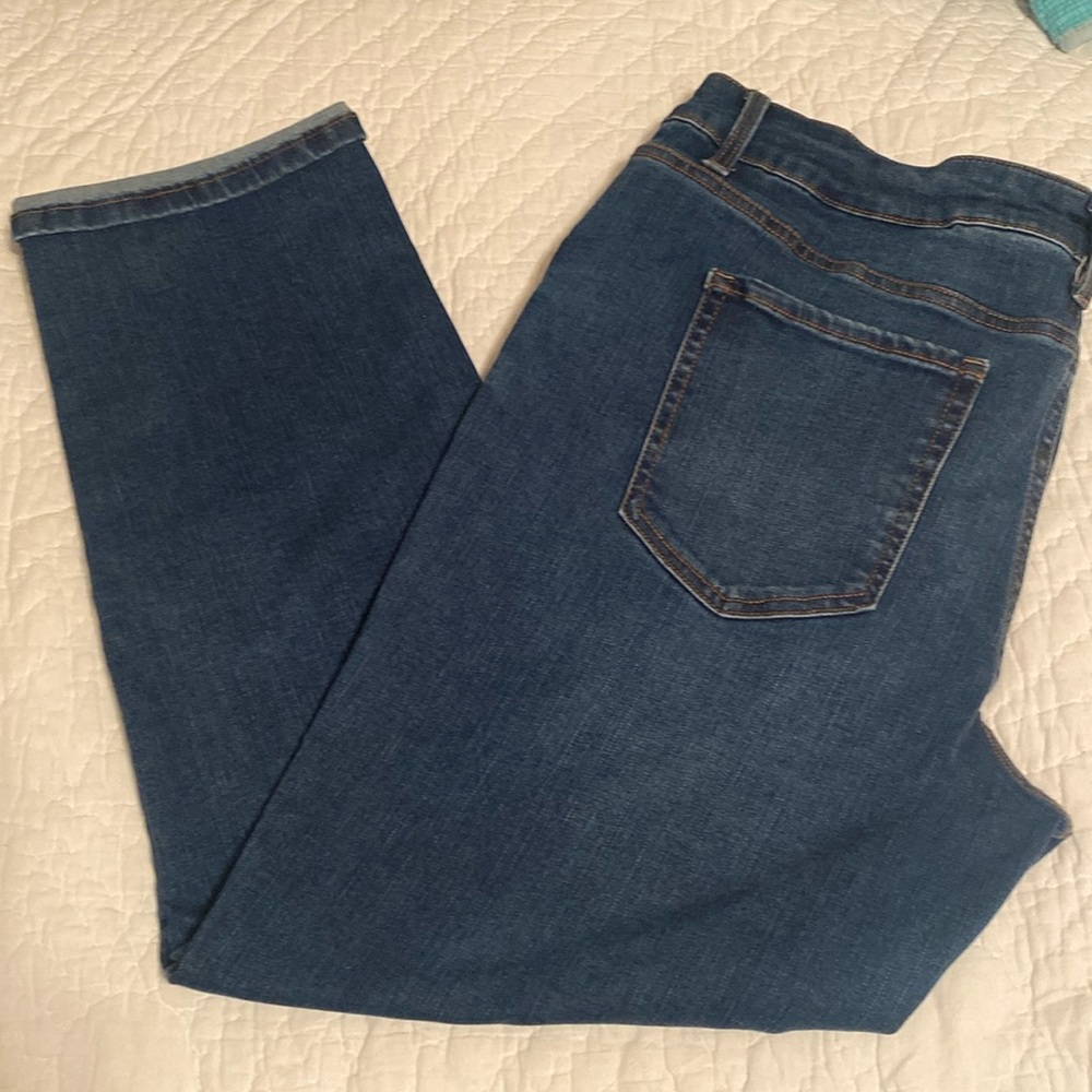 Time and Tru Straight‎ Leg Jeans
